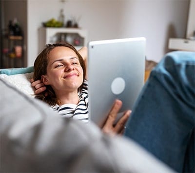 Practice for your theory with realistic exams and quality e-learning.